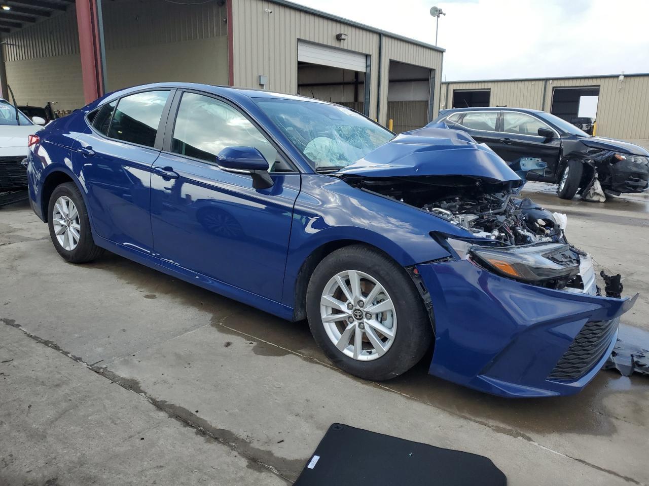 2025 TOYOTA CAMRY XSE - Фото 4
