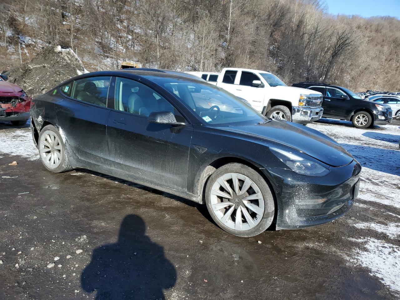 2021 TESLA MODEL 3 - Фото 4