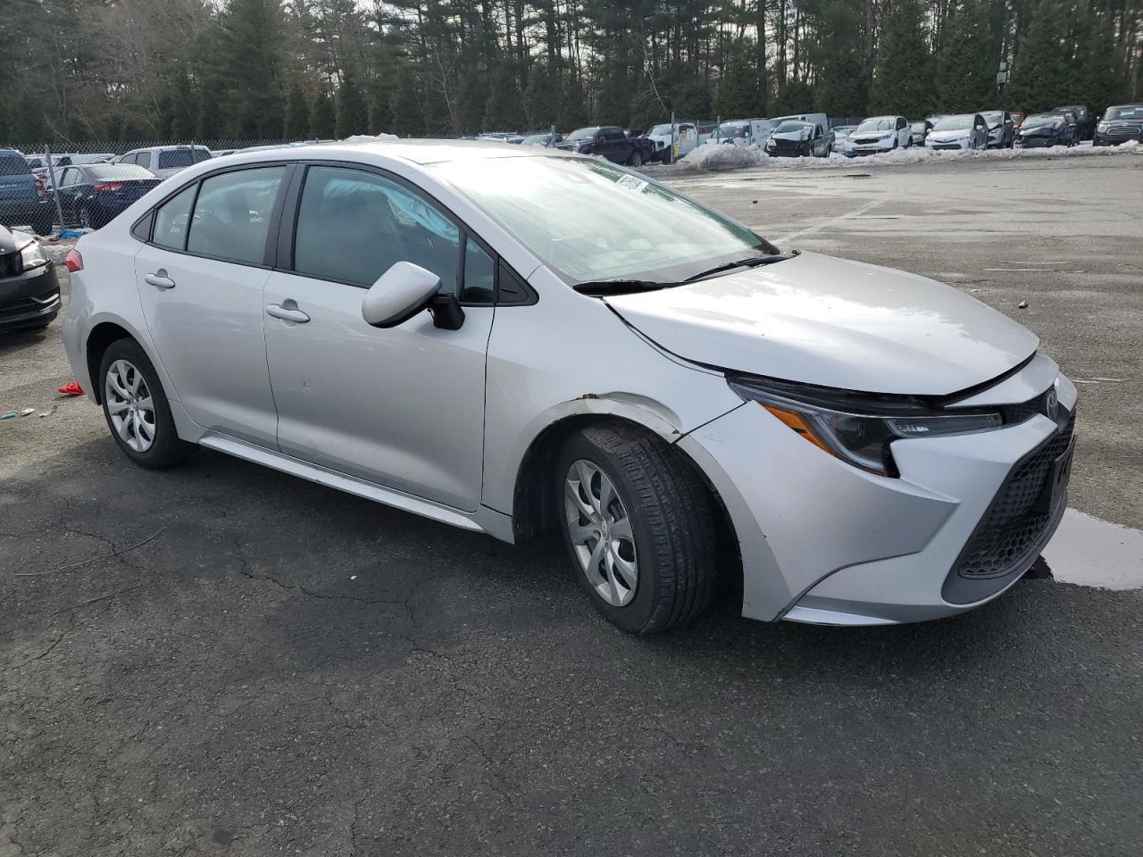 2020 TOYOTA COROLLA LE - Фото 4