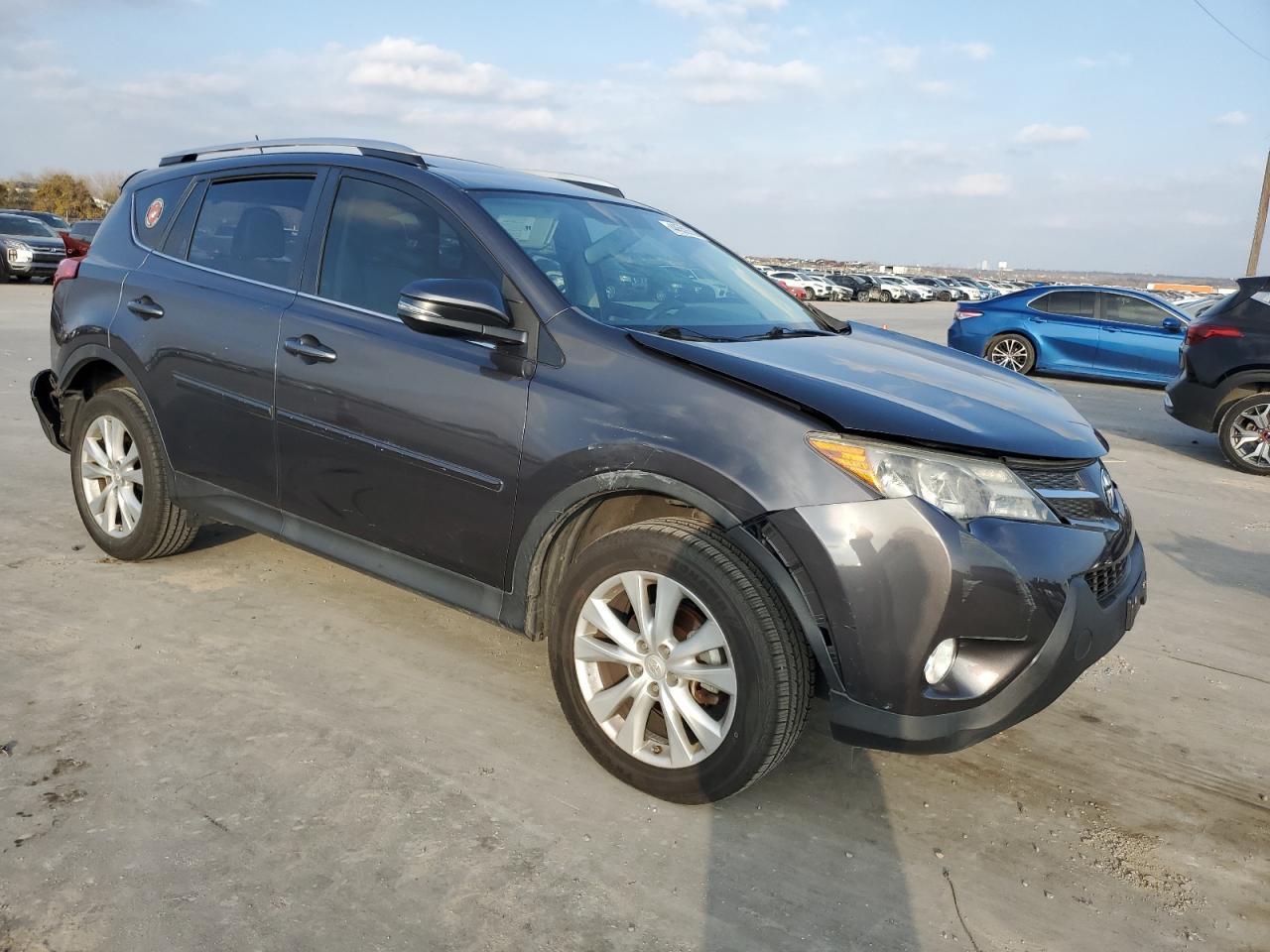 2015 TOYOTA RAV4 LIMIT - Фото 4