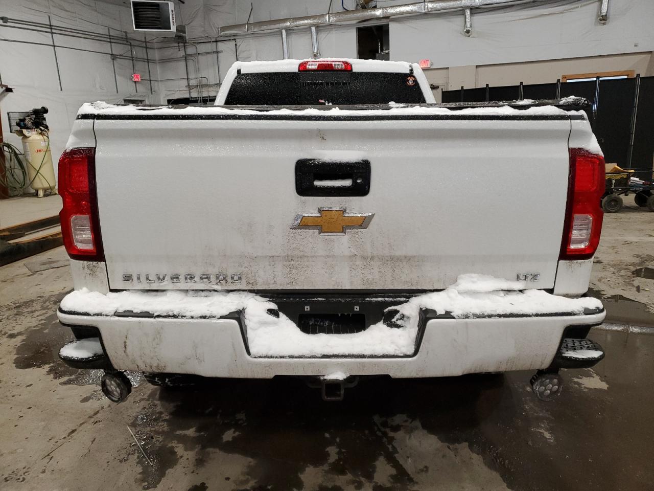 2018 CHEVROLET SILVERADO - Image 6