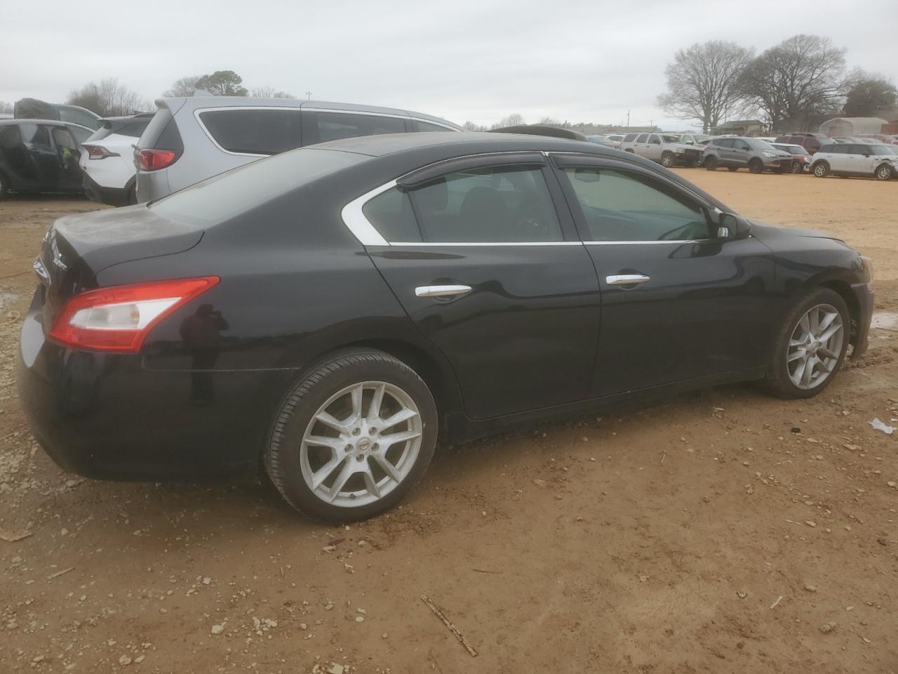 2011 NISSAN MAXIMA S - Фото 3