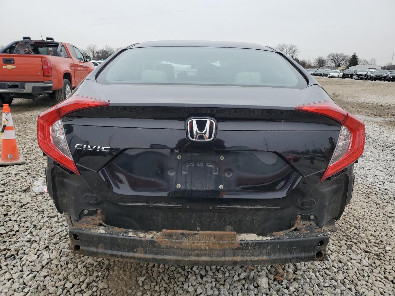 2016 HONDA CIVIC LX - Image 6