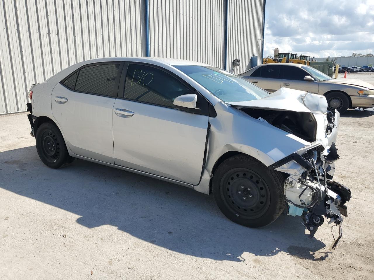 2015 TOYOTA COROLLA L - Image 4