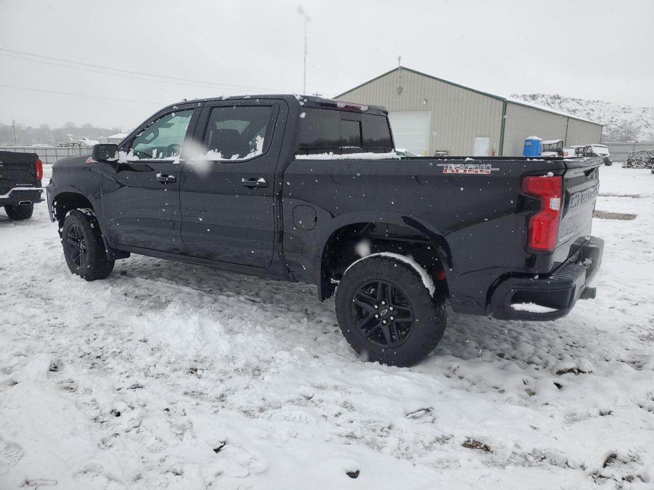 2019 CHEVROLET SILVERADO - Фото 2