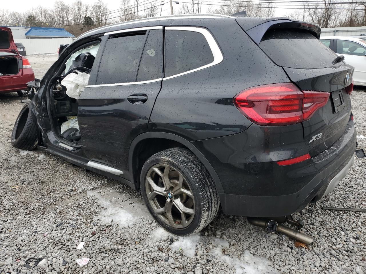 2021 BMW X3 XDRIVE3 - Фото 2