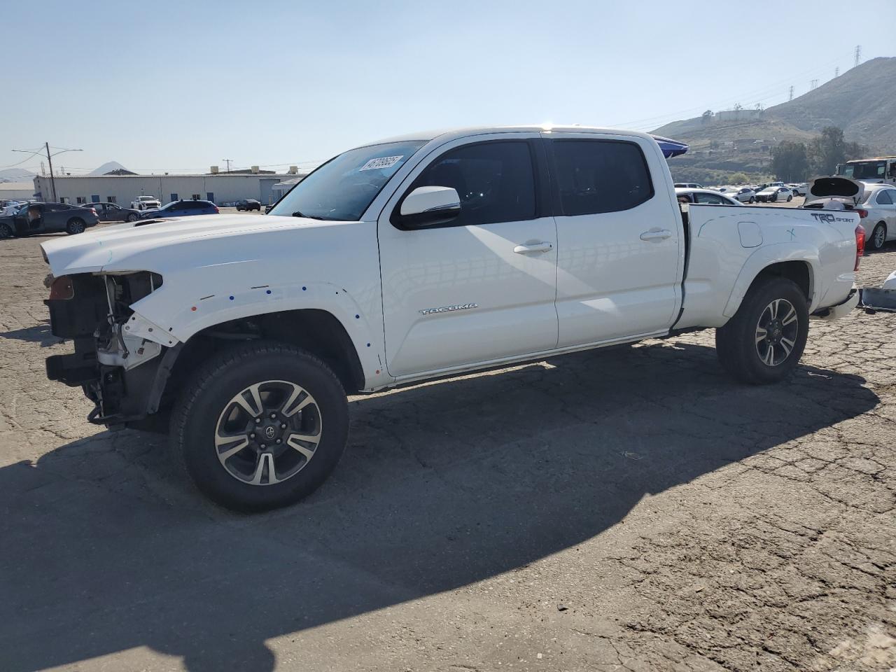 2017 TOYOTA TACOMA DOU