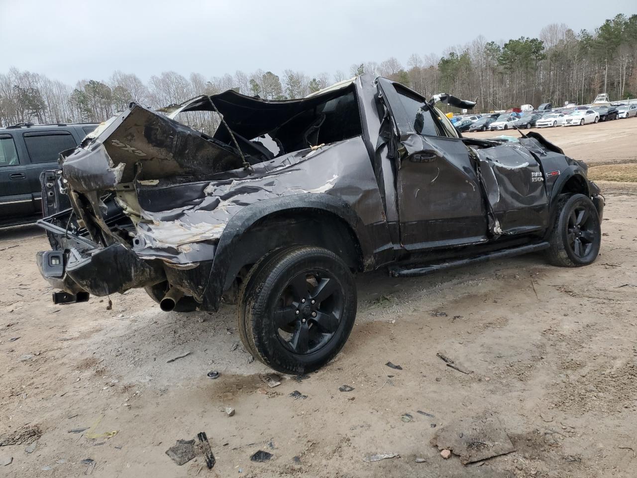 2015 RAM 1500 SLT - Image 3
