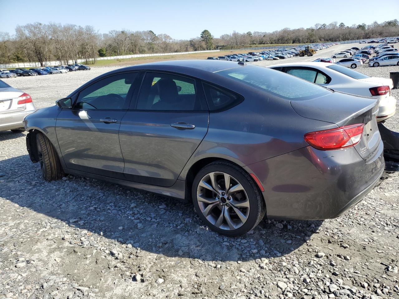 2015 CHRYSLER 200 S - Фото 2