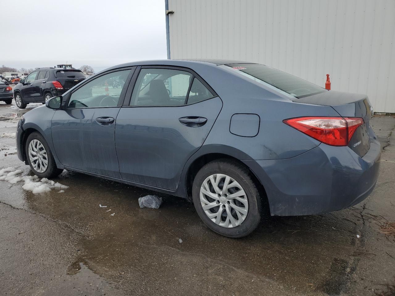 2018 TOYOTA COROLLA L - Image 2