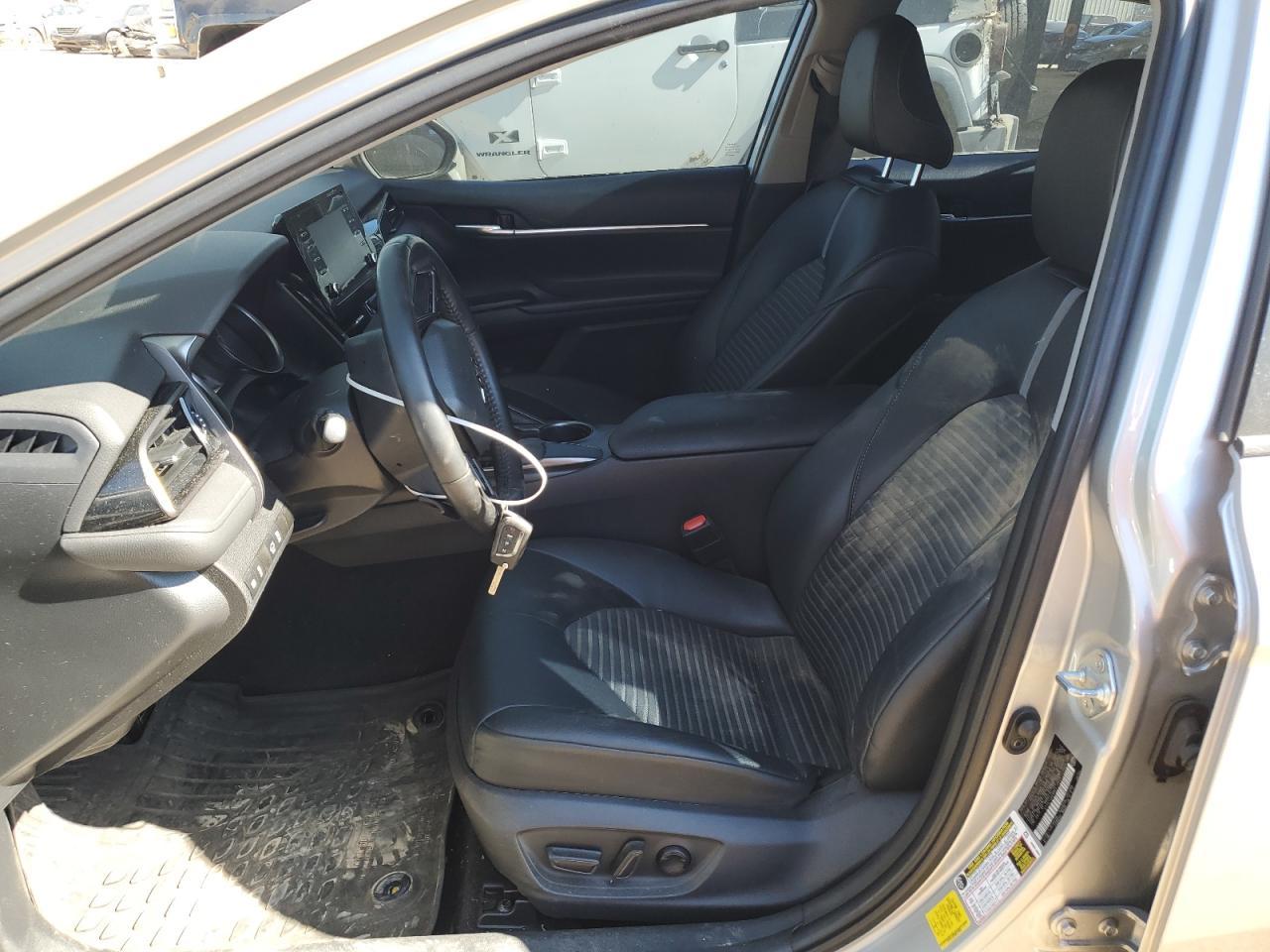 2021 TOYOTA CAMRY SE - Image 7