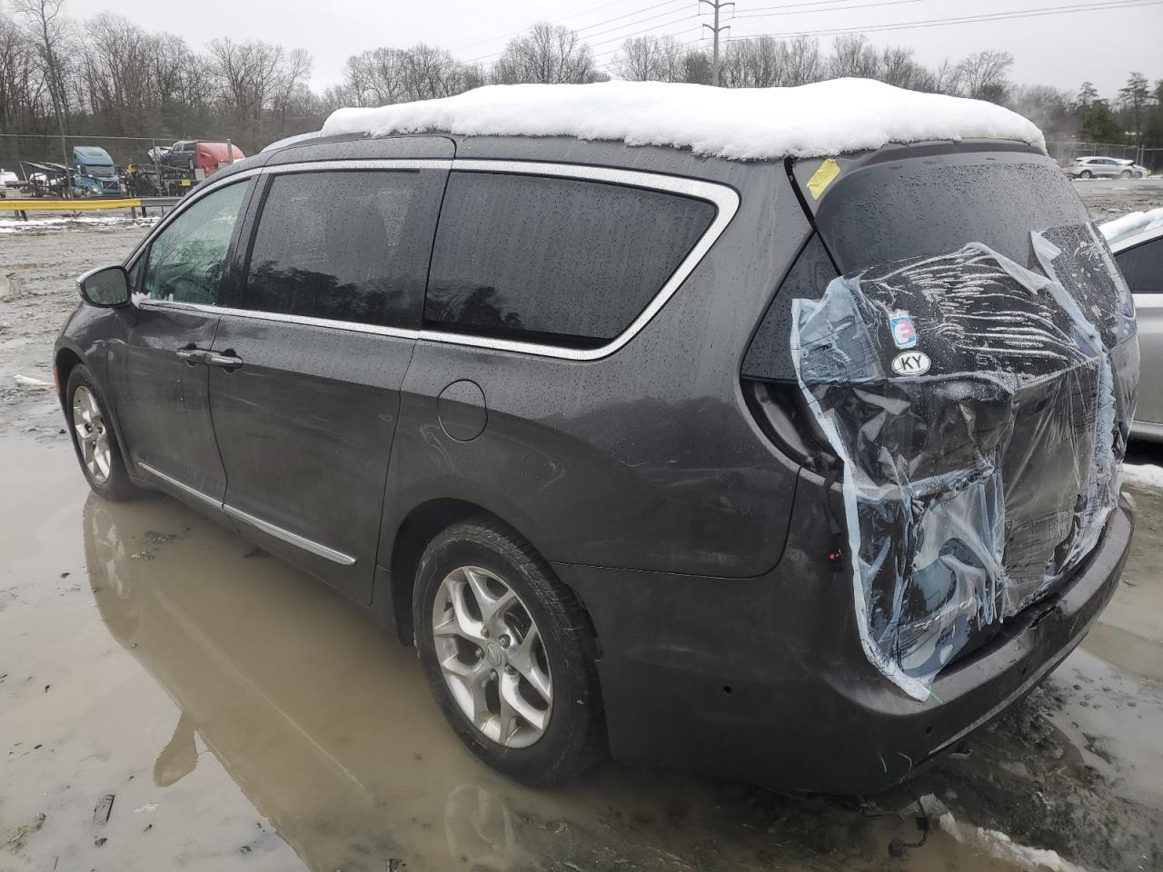 2017 CHRYSLER PACIFICA L - Image 2