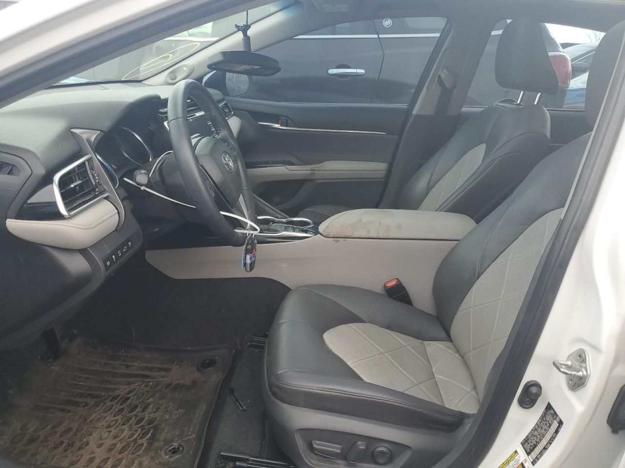 2018 TOYOTA CAMRY L - Image 7