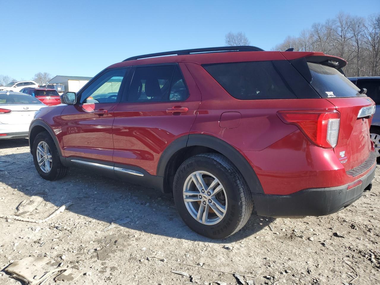 2022 FORD EXPLORER X - Фото 2