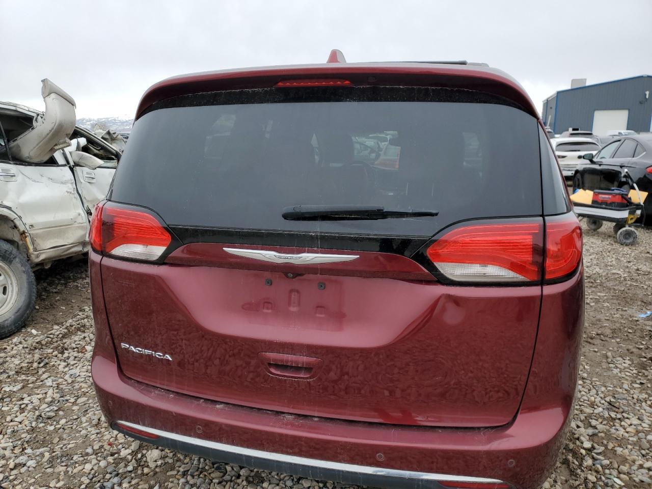 2017 CHRYSLER PACIFICA T - Image 6