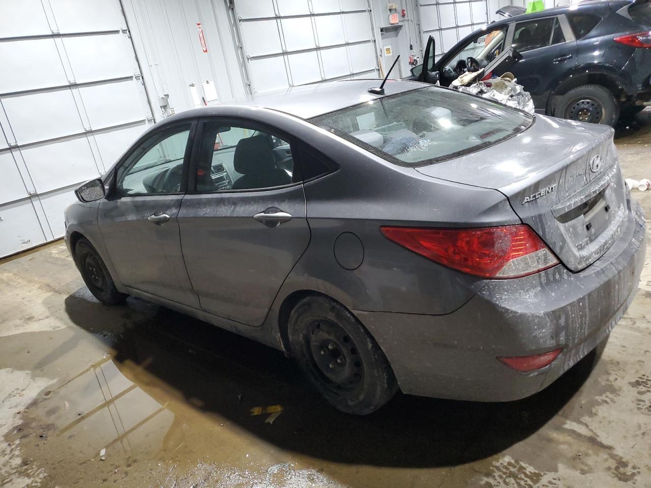 2014 HYUNDAI ACCENT GLS - Image 2