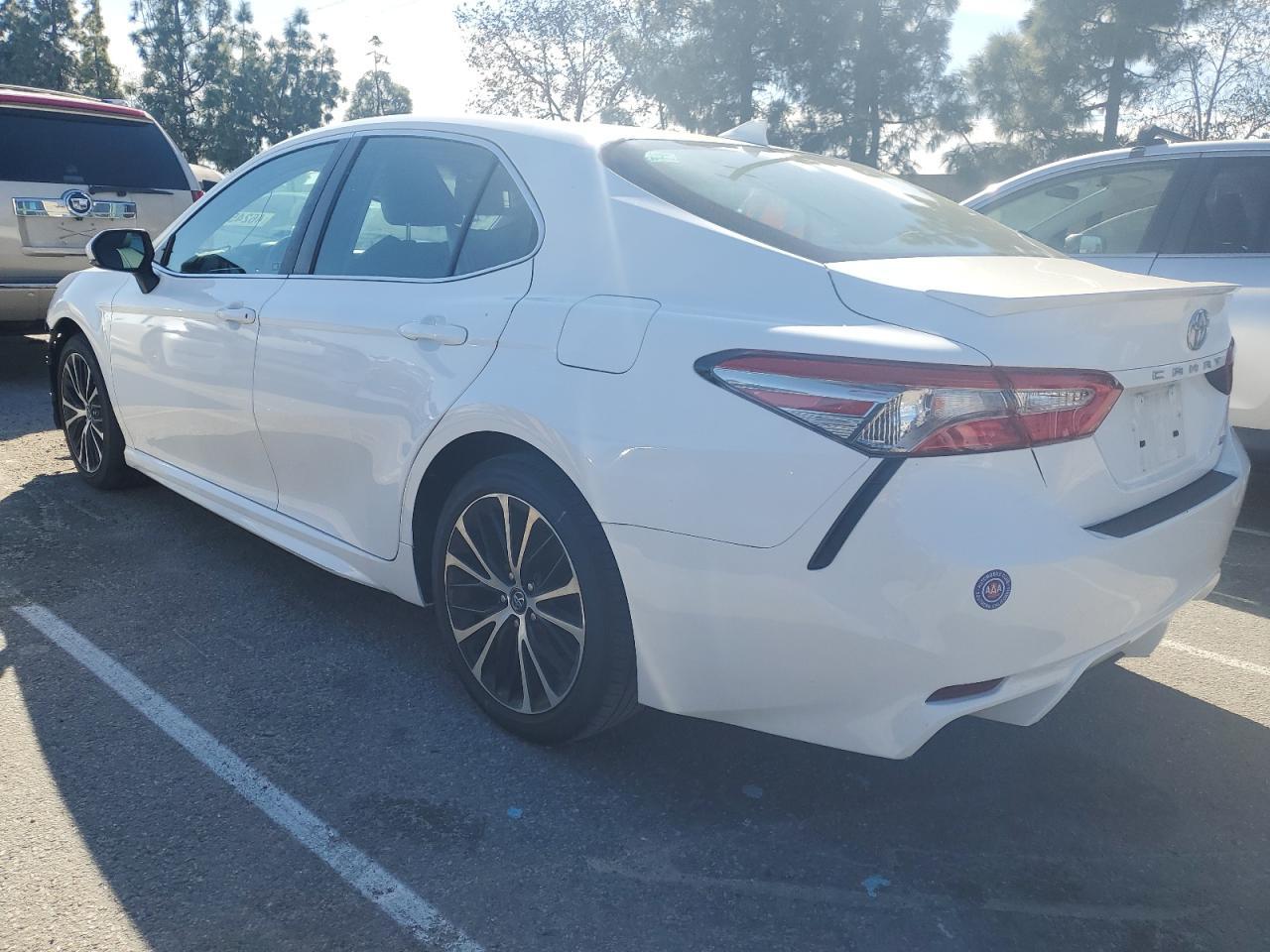 2018 TOYOTA CAMRY L - Image 2