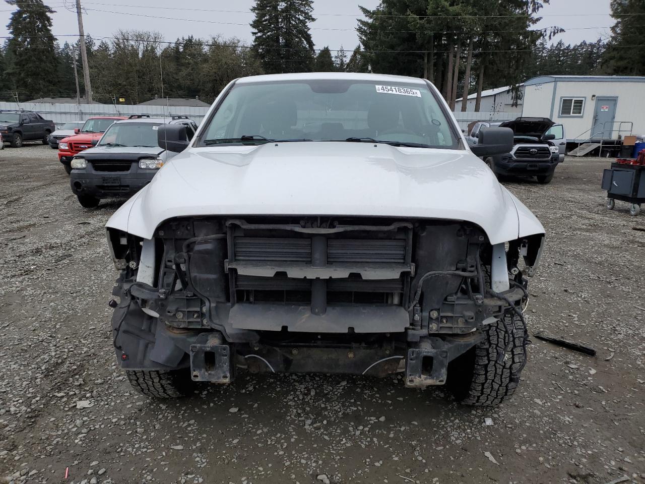 2019 RAM 1500 CLASS - Фото 5