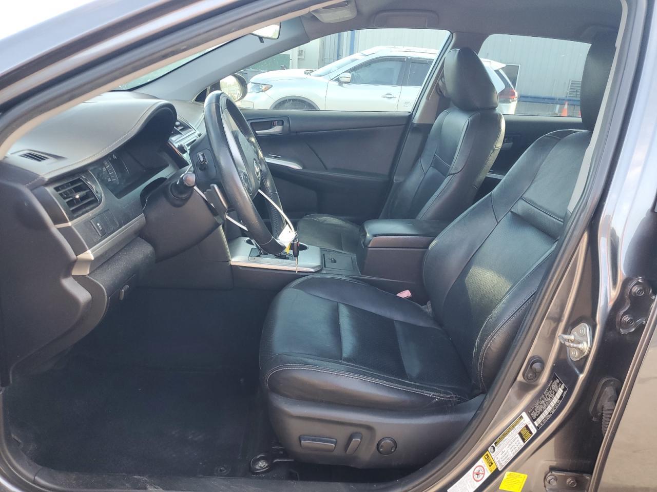 2014 TOYOTA CAMRY L - Фото 7