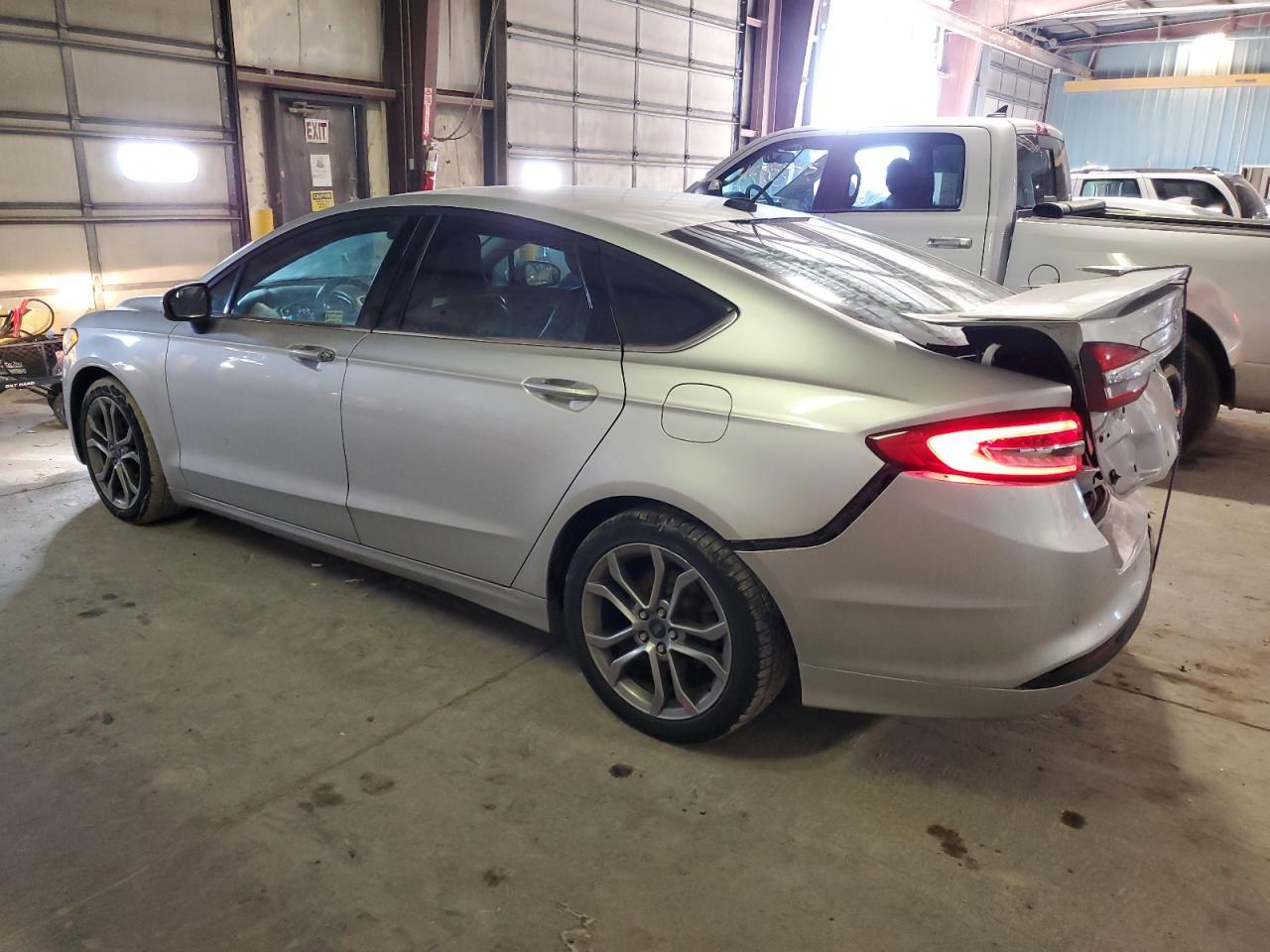 2017 FORD FUSION SE - Фото 2