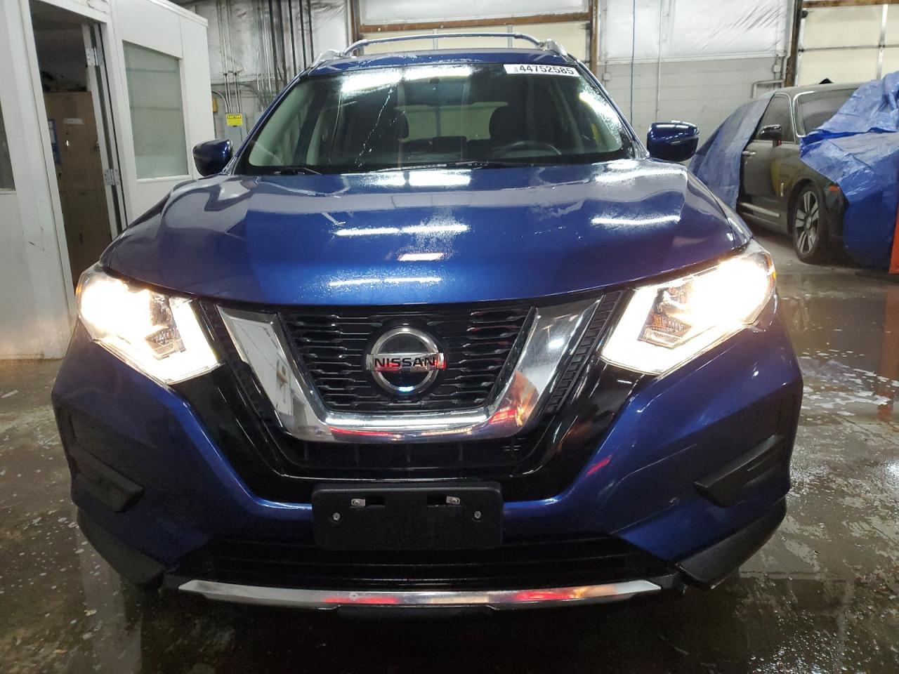 2018 NISSAN ROGUE S - Фото 5