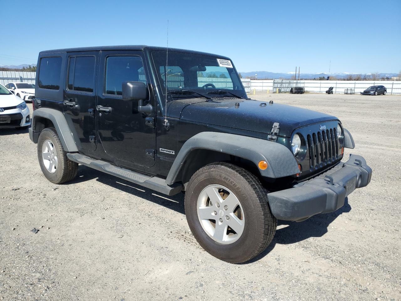 2012 JEEP WRANGLER U - Image 4