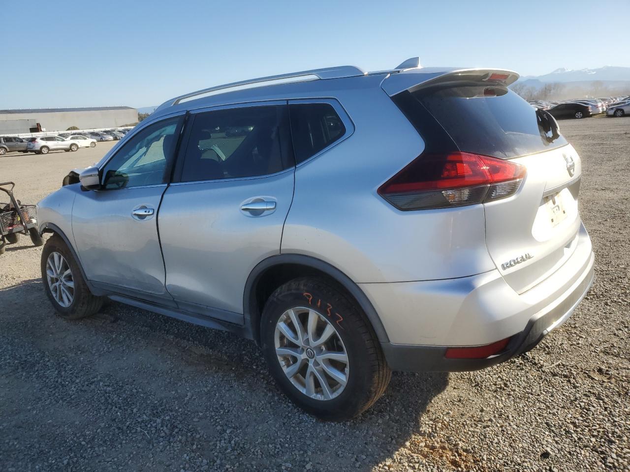 2018 NISSAN ROGUE S - Image 2