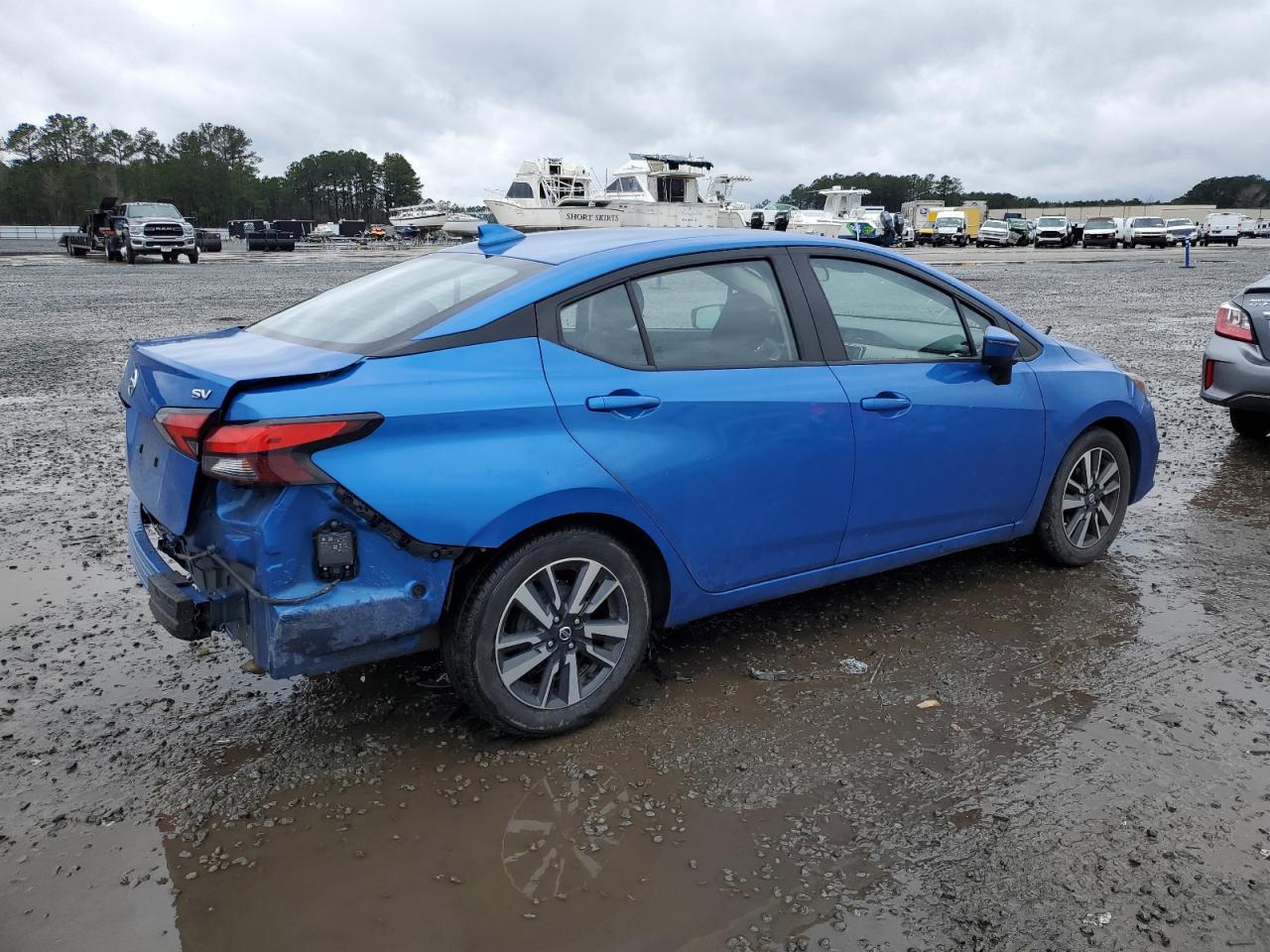 2021 NISSAN VERSA SV - Image 3