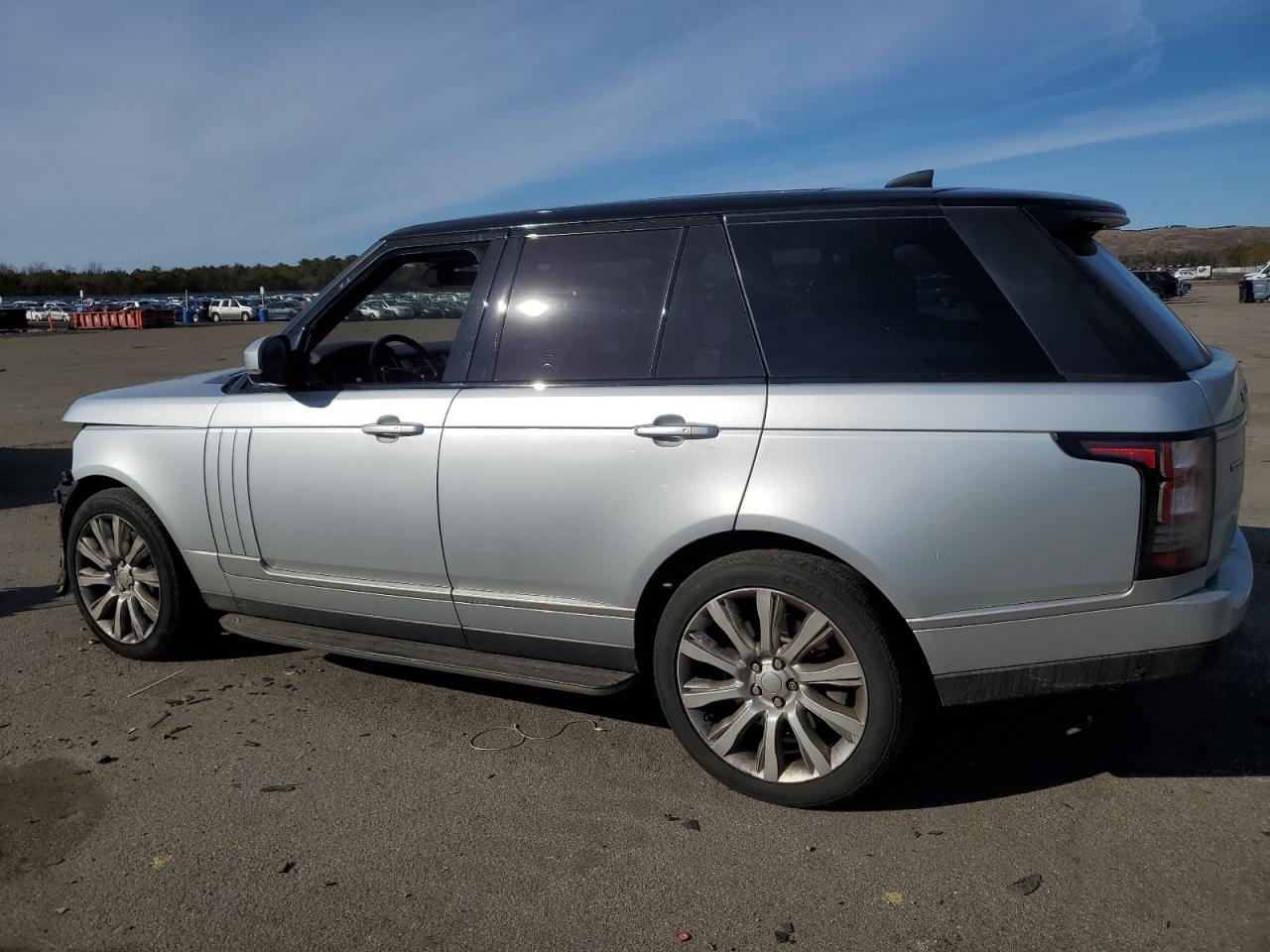 2017 LAND ROVER RANGE ROVE - Image 2