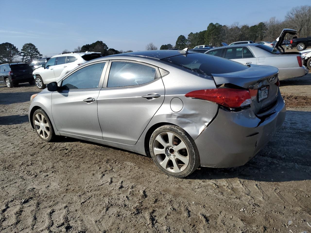 2011 HYUNDAI ELANTRA GL - Image 2