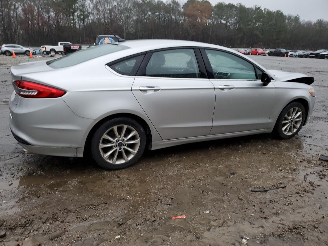 2017 FORD FUSION SE - Фото 3