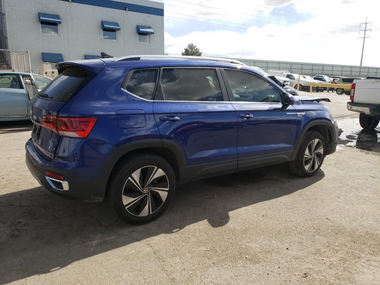 2024 VOLKSWAGEN TAOS SE - Фото 3