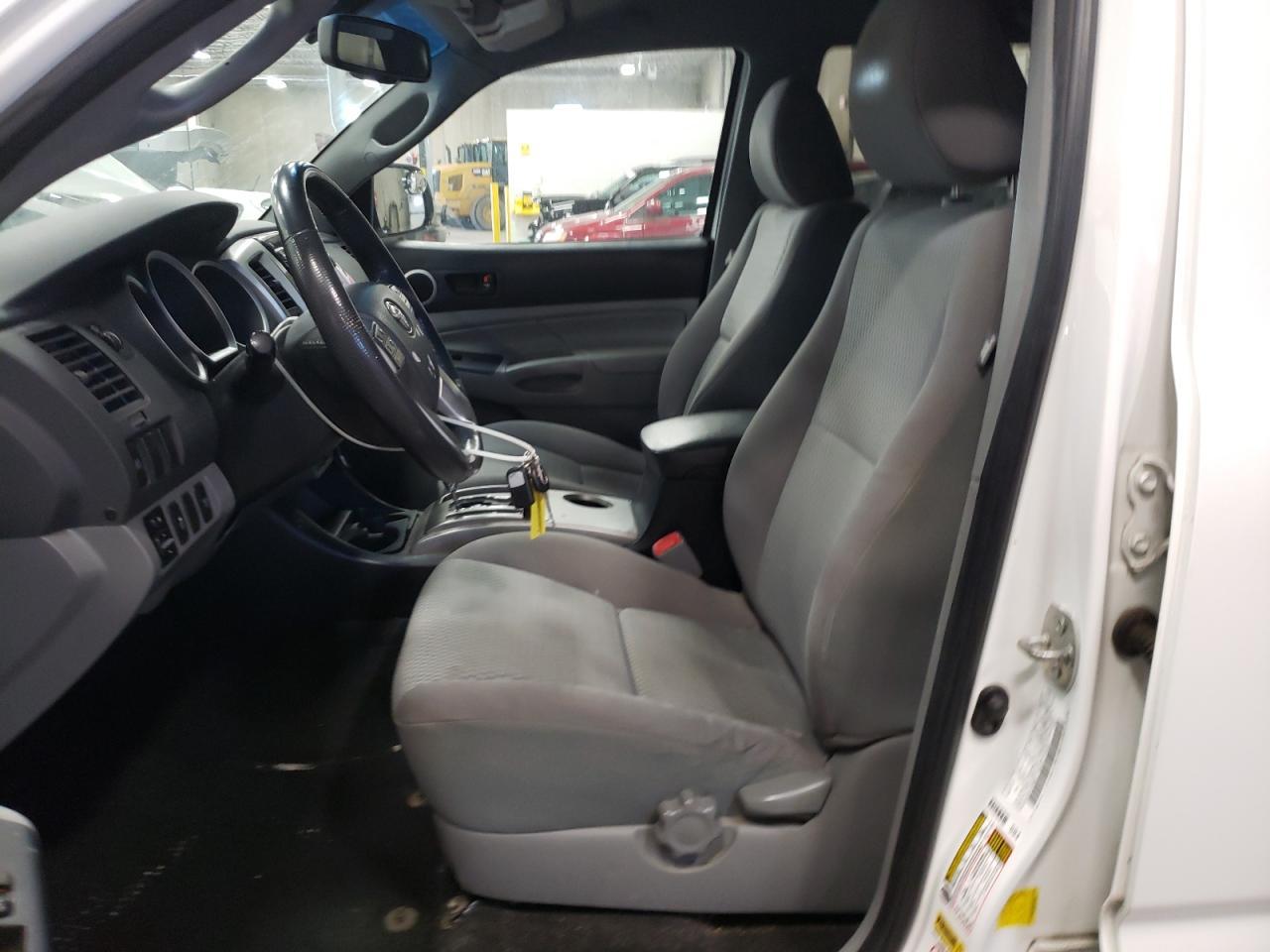 2013 TOYOTA TACOMA DOU - Фото 7