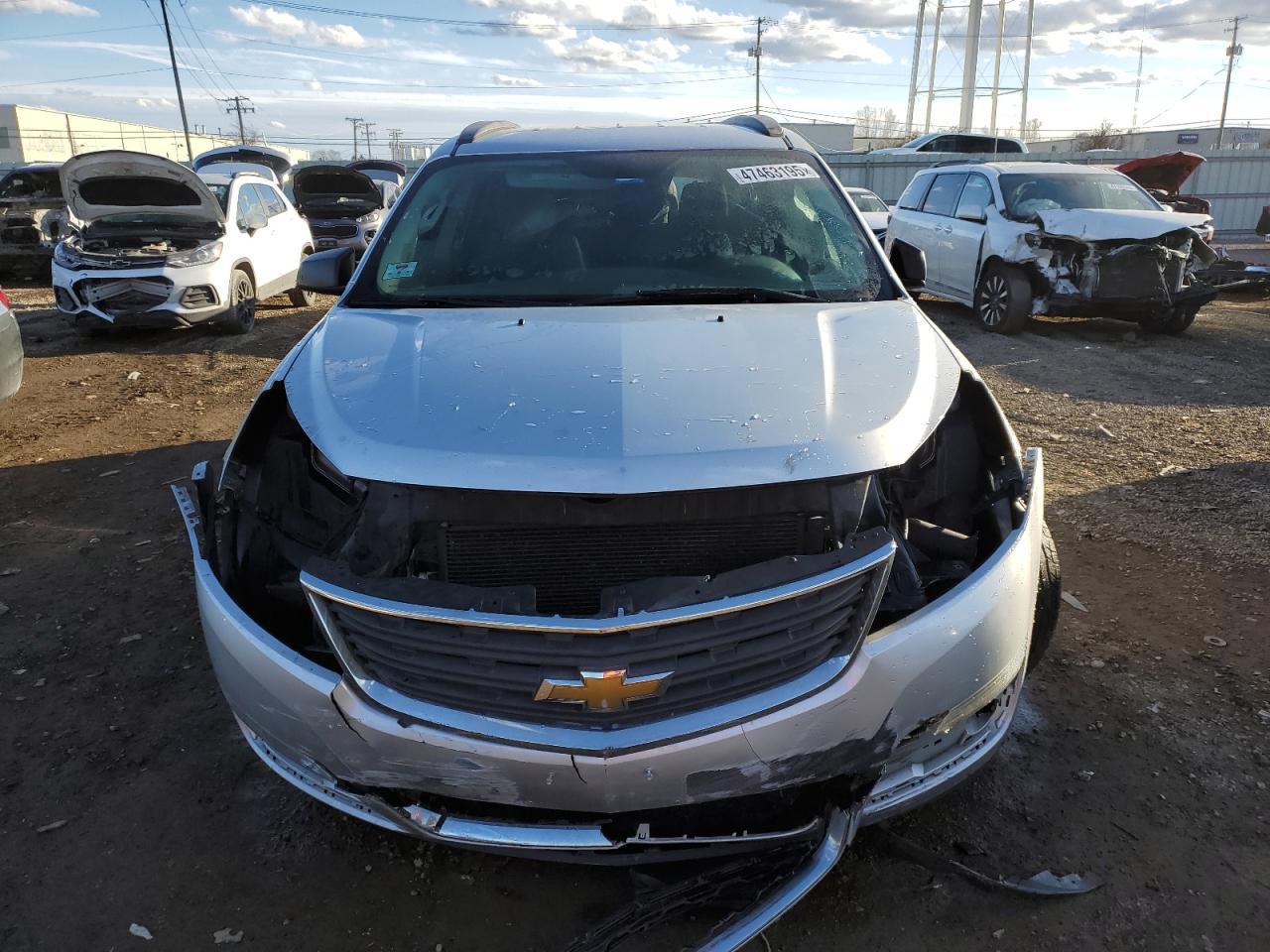 2014 CHEVROLET TRAVERSE L - Image 5