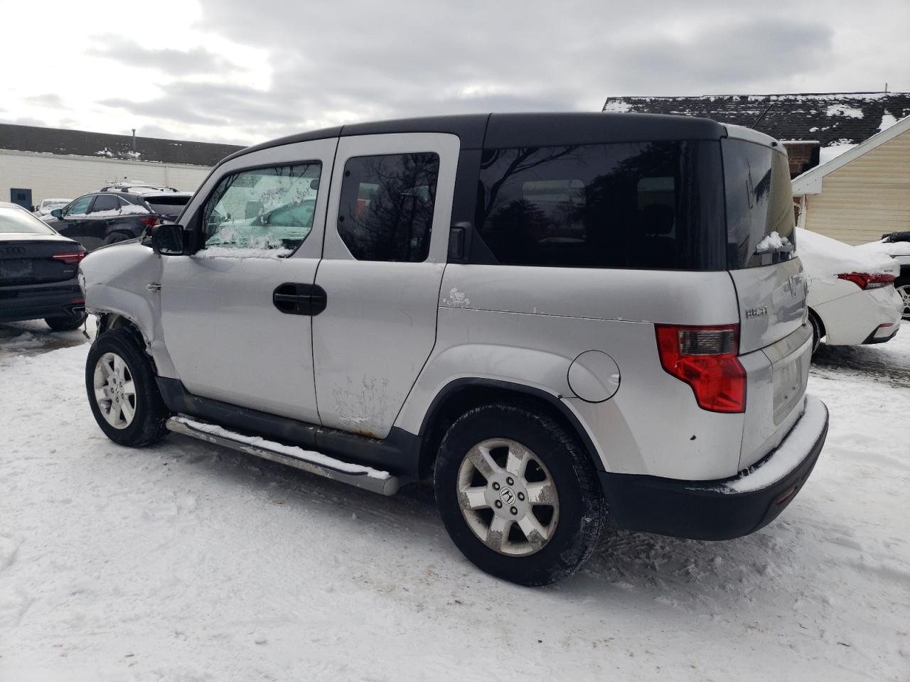 2010 HONDA ELEMENT EX - Image 2
