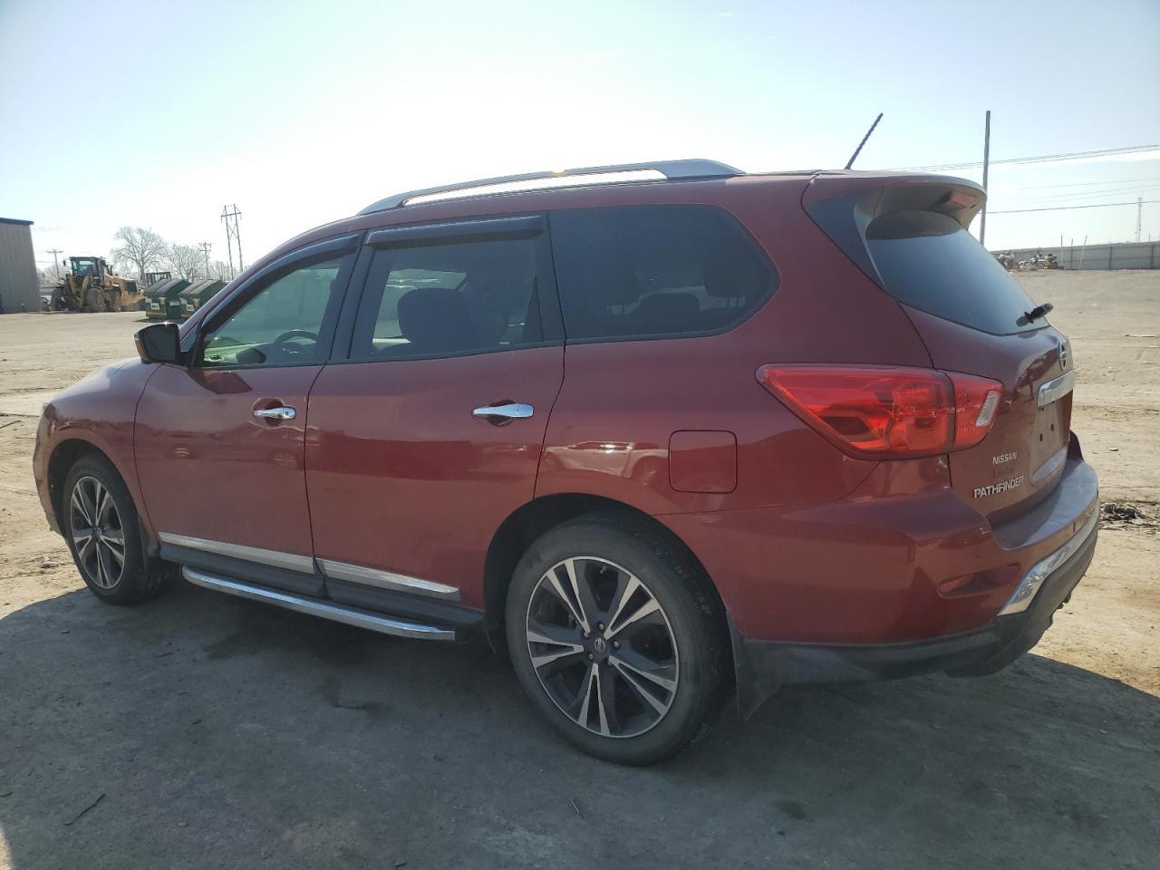 2017 NISSAN PATHFINDER - Image 2