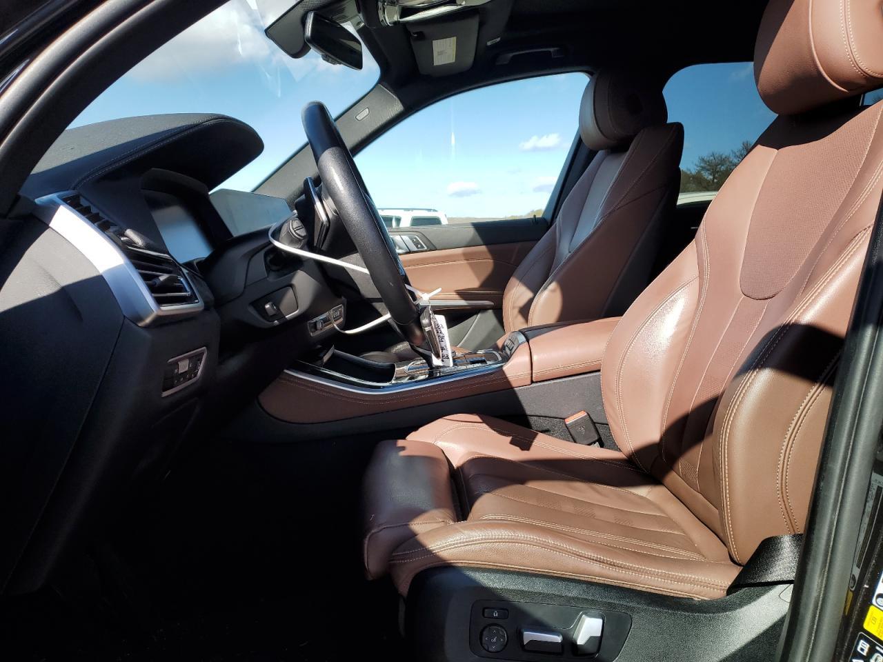 2022 BMW X5 XDRIVE4 - Фото 7