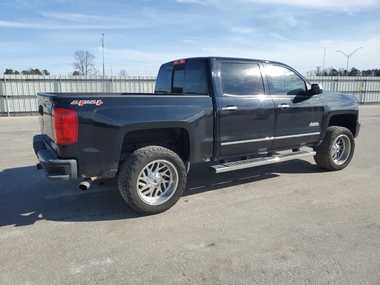 2016 CHEVROLET SILVERADO - Фото 3