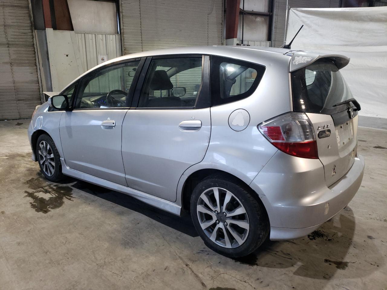 2013 HONDA FIT SPORT - Фото 2