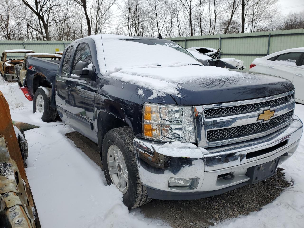 2012 CHEVROLET SILVERADO - Фото 4