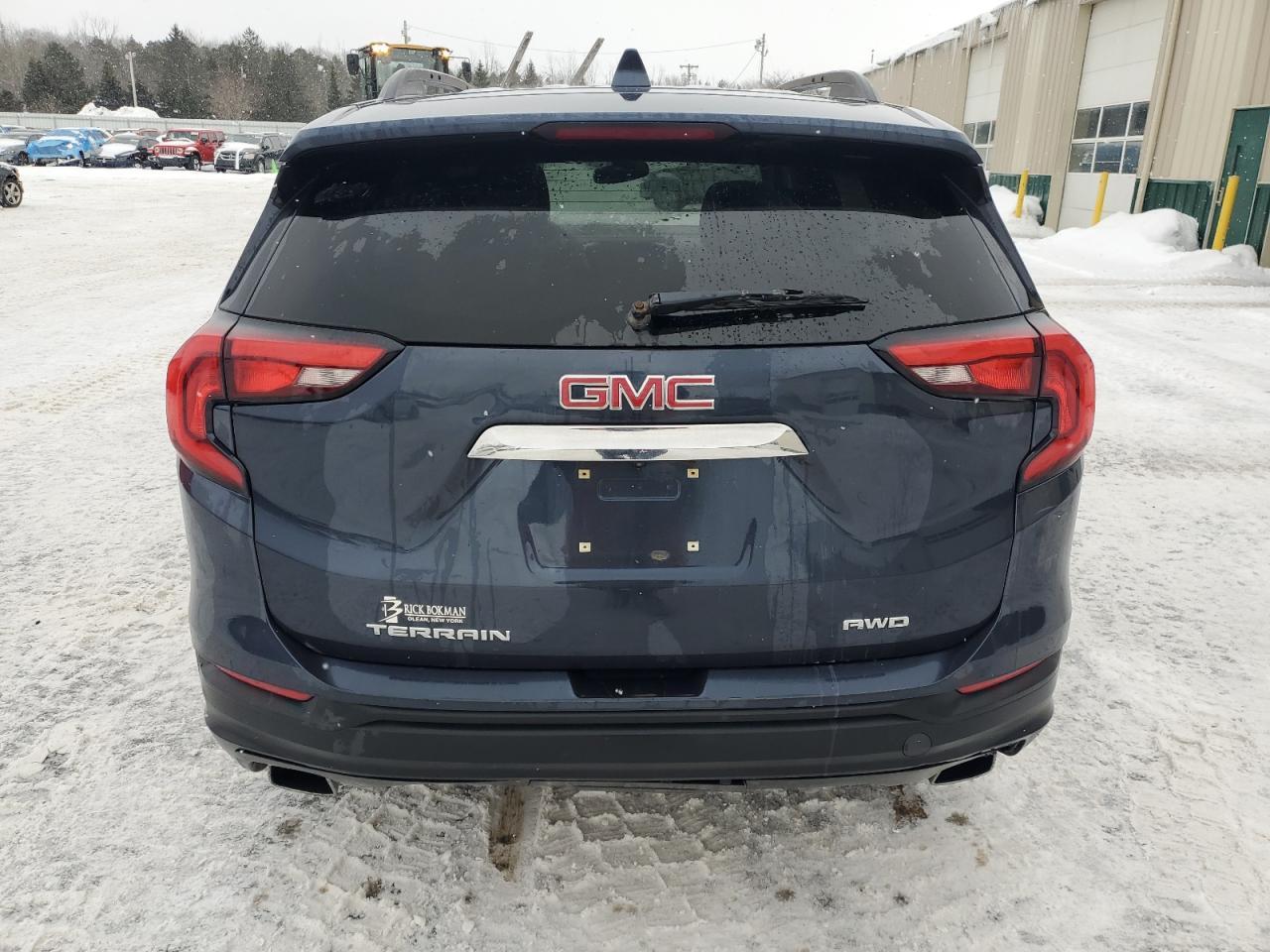 2018 GMC TERRAIN SL - Image 6