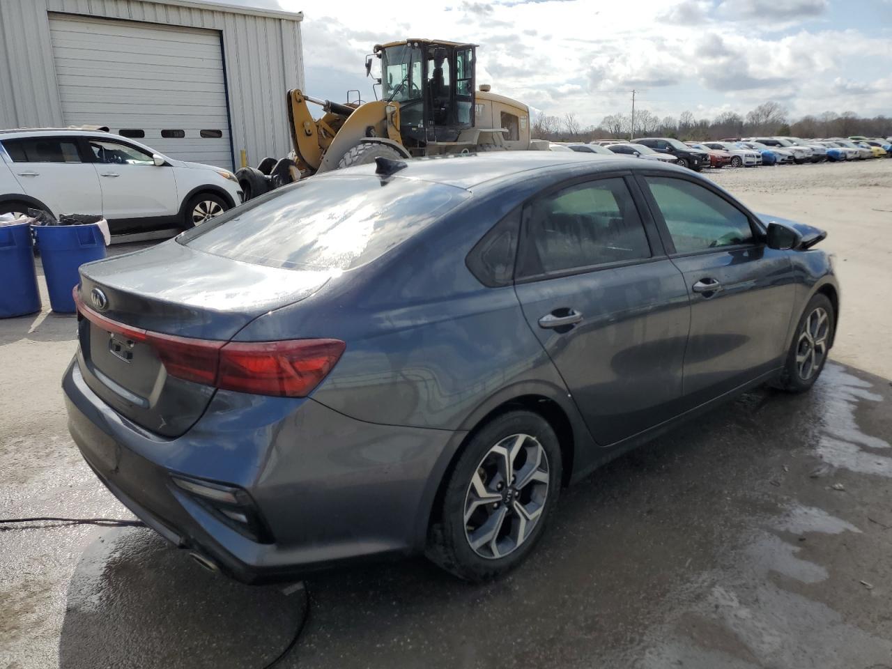 2021 KIA FORTE FE - Фото 3
