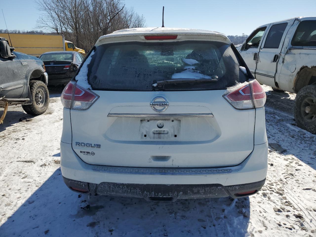 2015 NISSAN ROGUE S - Image 6