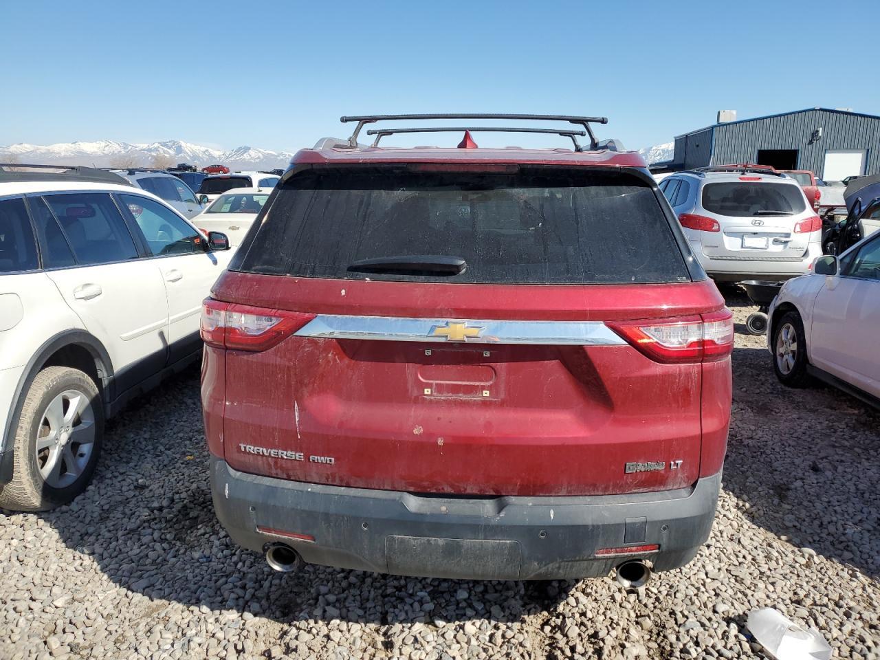 2018 CHEVROLET TRAVERSE L - Фото 6