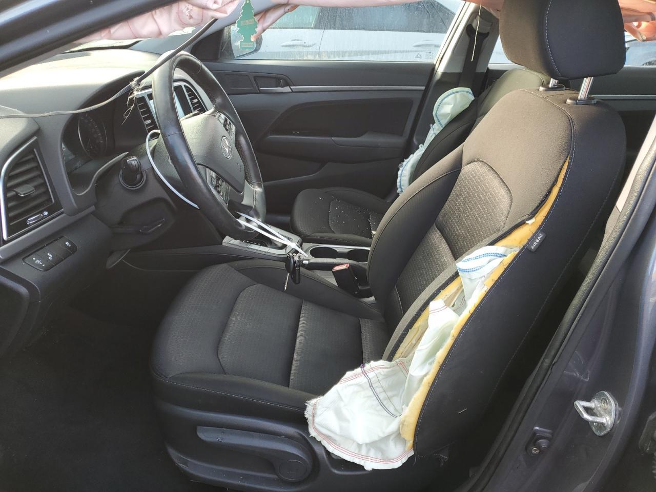 2017 HYUNDAI ELANTRA SE - Фото 7