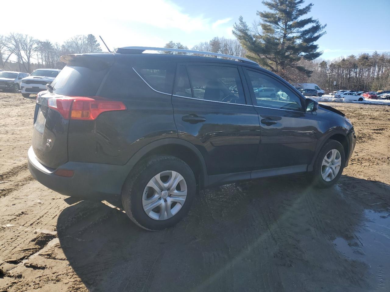 2014 TOYOTA RAV4 LE - Фото 3