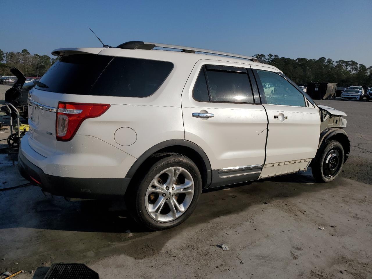 2013 FORD EXPLORER L - Image 3