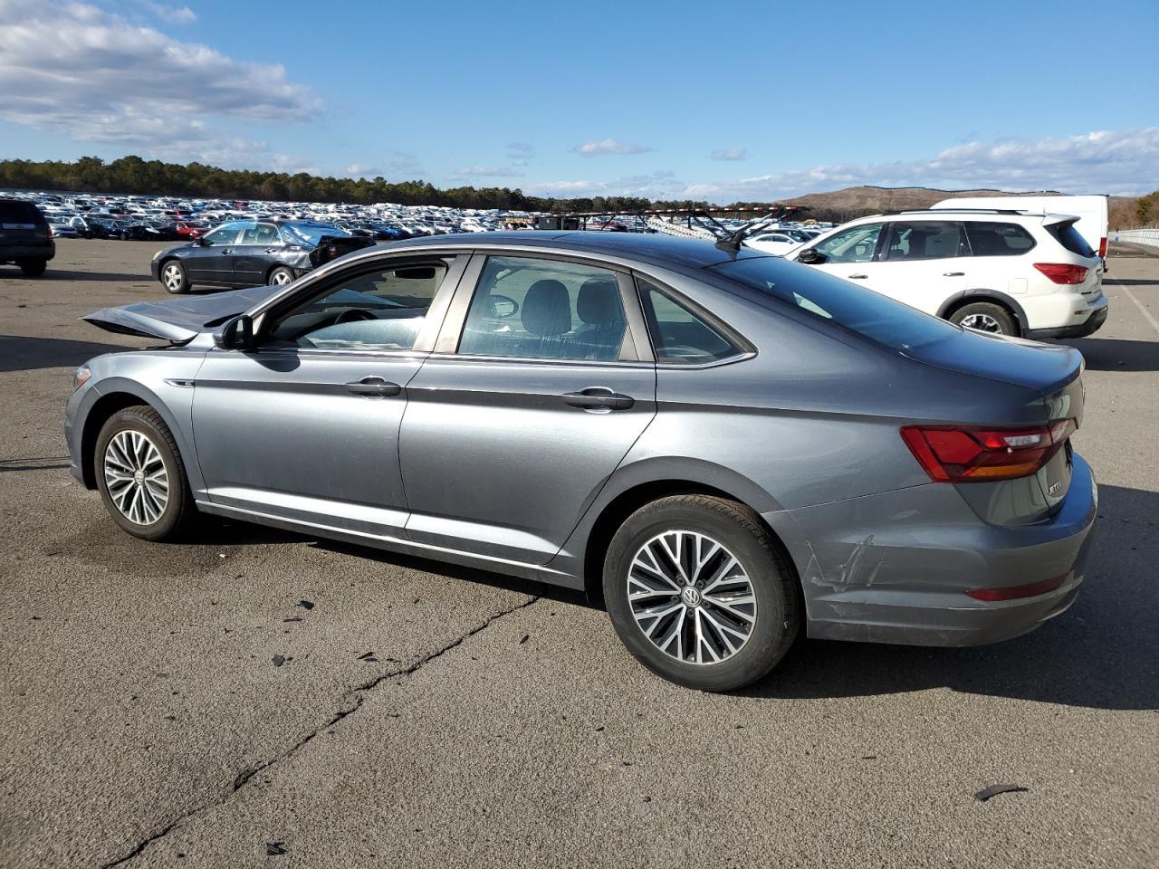 2019 VOLKSWAGEN JETTA SEL - Image 2