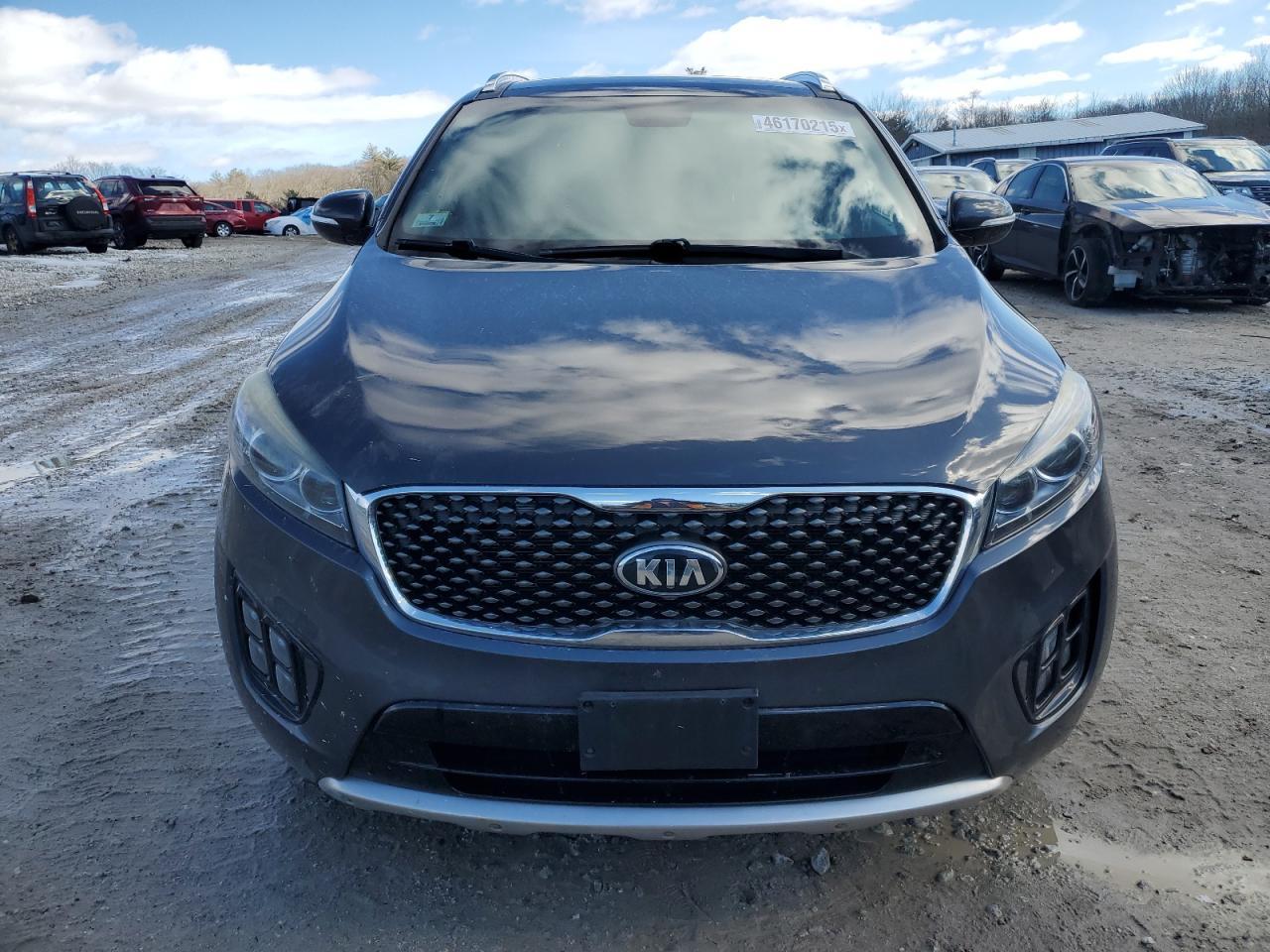 2016 KIA SORENTO SX - Image 5