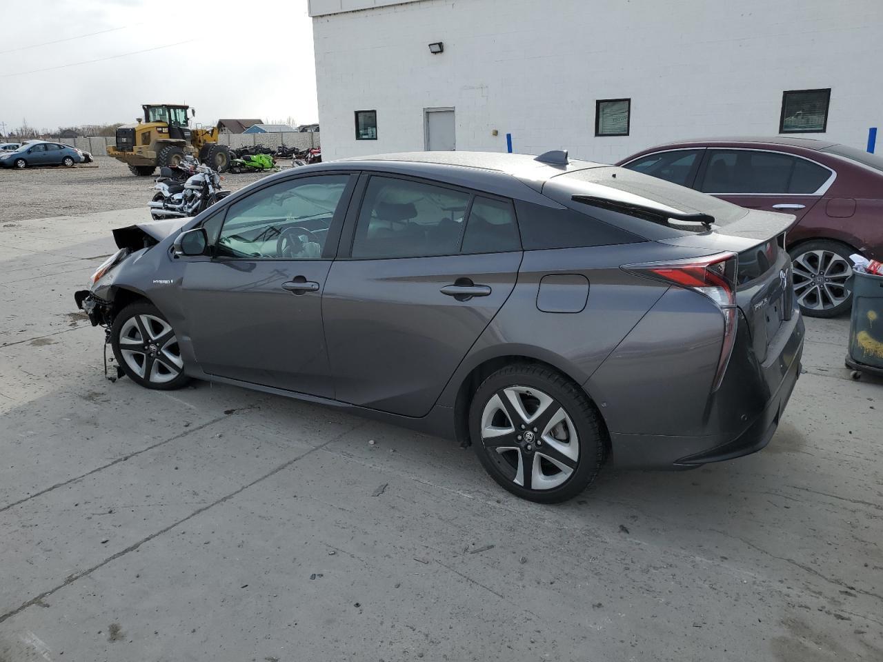 2016 TOYOTA PRIUS - Image 2